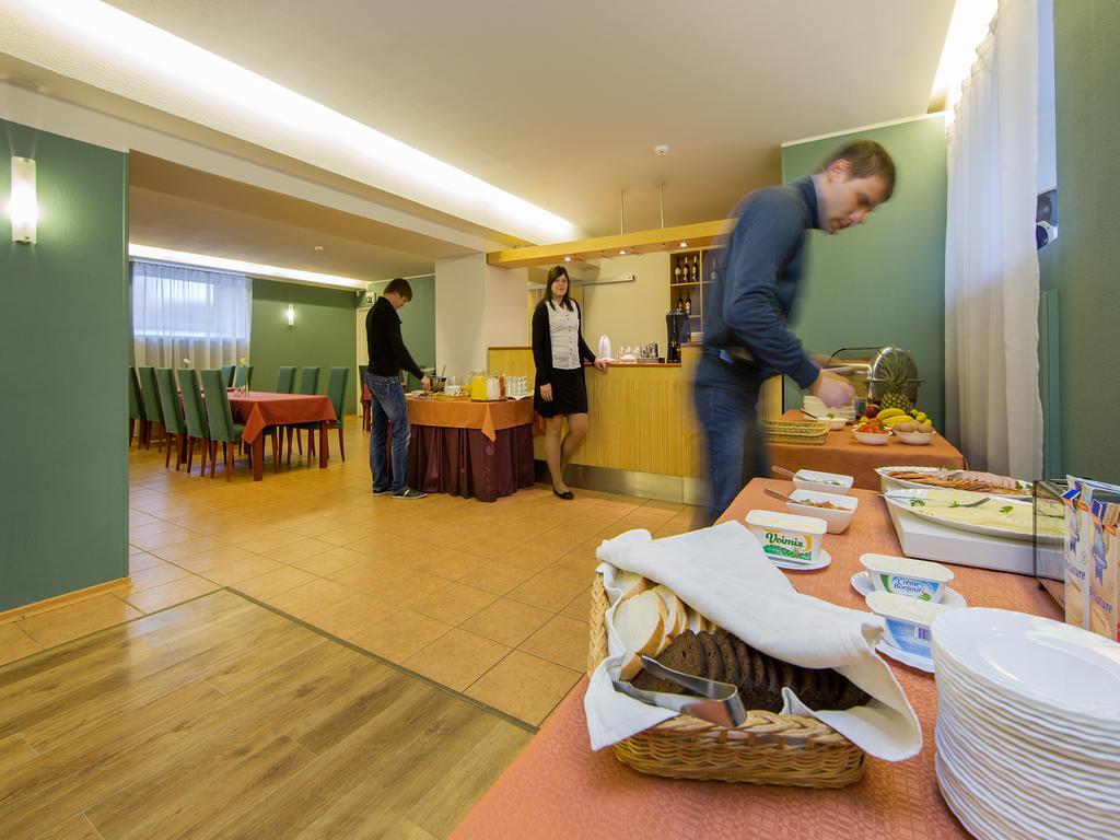 Arabella Hotel Kuressaare Esterno foto